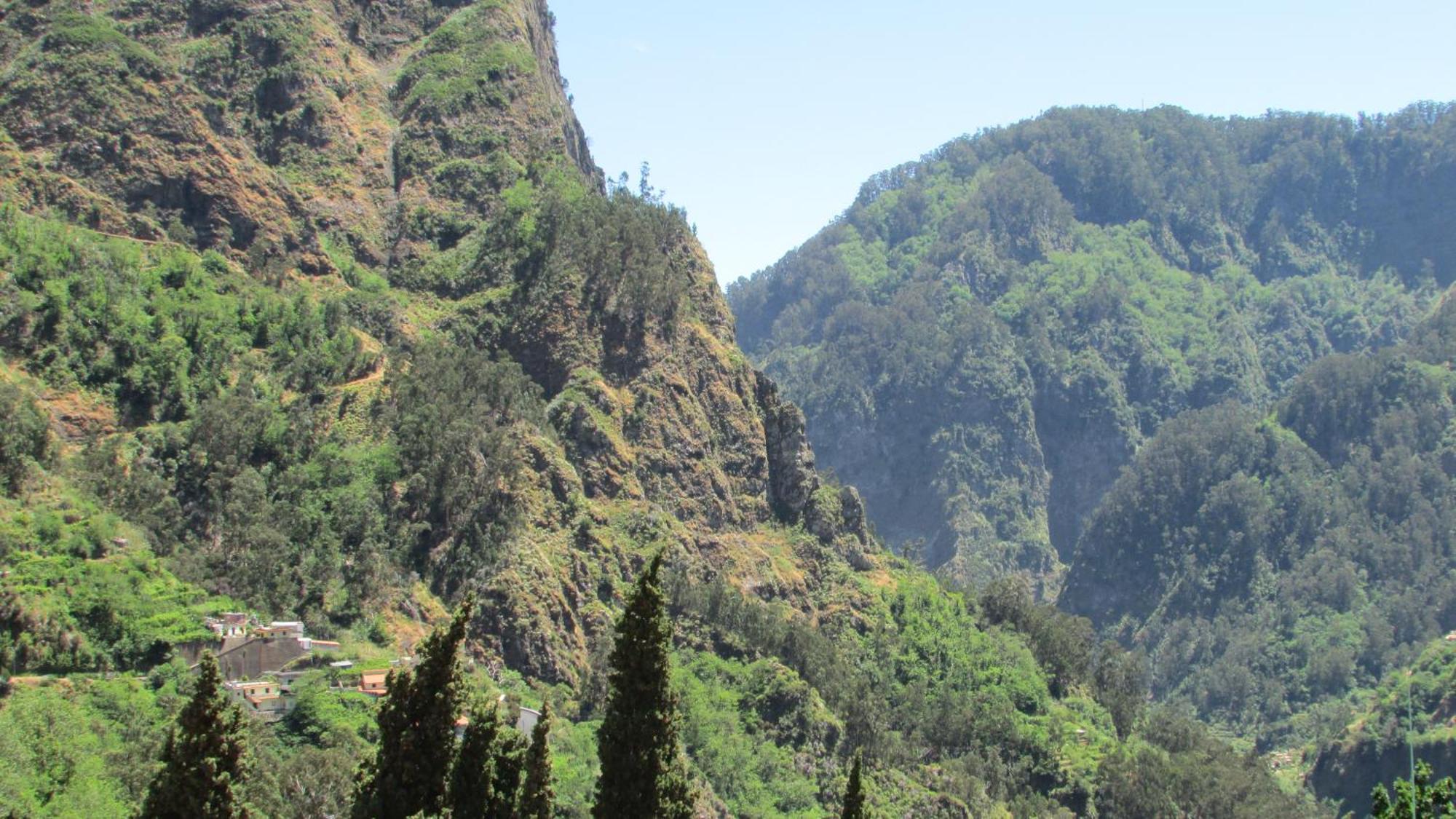 Valley Of Nuns Holiday Apartments Curral Das Freiras ภายนอก รูปภาพ
